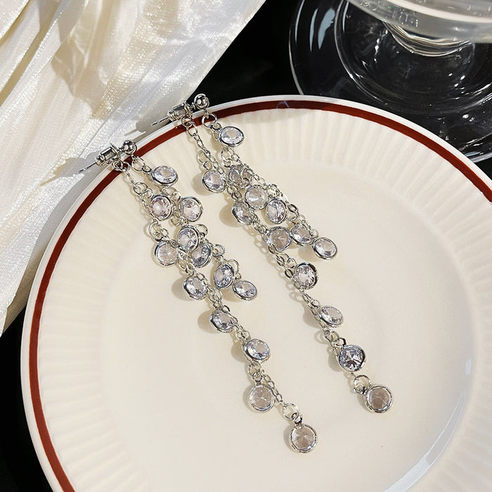 Wholesale New style of light luxury fashion long earrings with tassel earrings, simple and versatile earrings