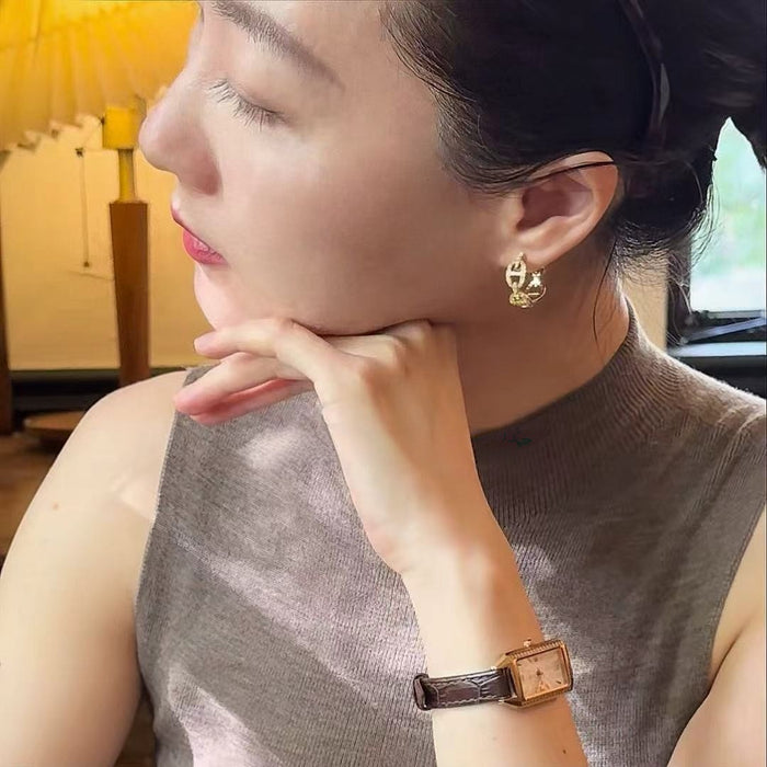 Wholesale Versatile Full-Diamond Sparkling Pig Nose Earrings with a High-End Feel,  Silver Needle Earrings,  Niche Design Zircon Crown Ear Studs