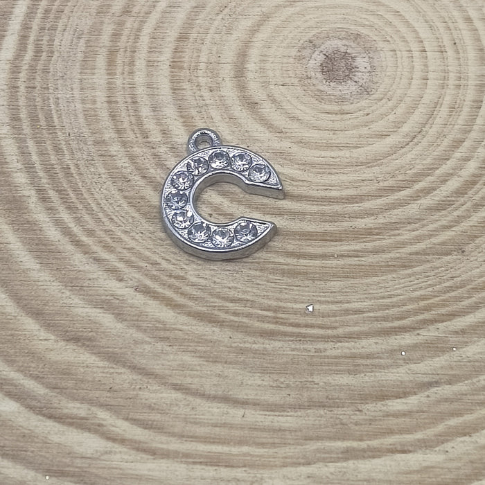 Wholesale Diamond letter pendant personality clavicle chain clothing luggage alloy jewelry accessories