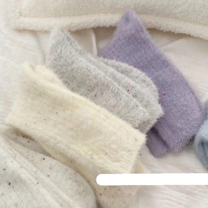 Wholesale Plush warm thick solid color mid-calf socks