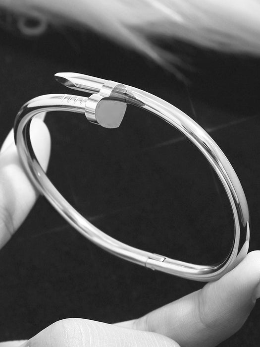 Wholesale Chic Love Heart Titanium Steel Bracelet With Zircon Crystals Electroplated Silver Women S Jewelry Accessory