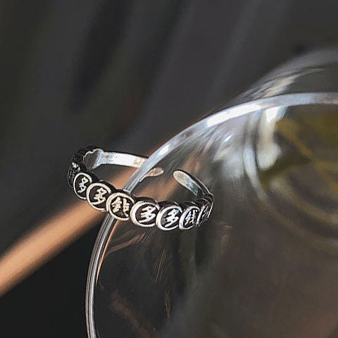 Wholesale Small niche coin ring, female fashion personality design ring, light luxury, versatile, high-end, open mouth food ring