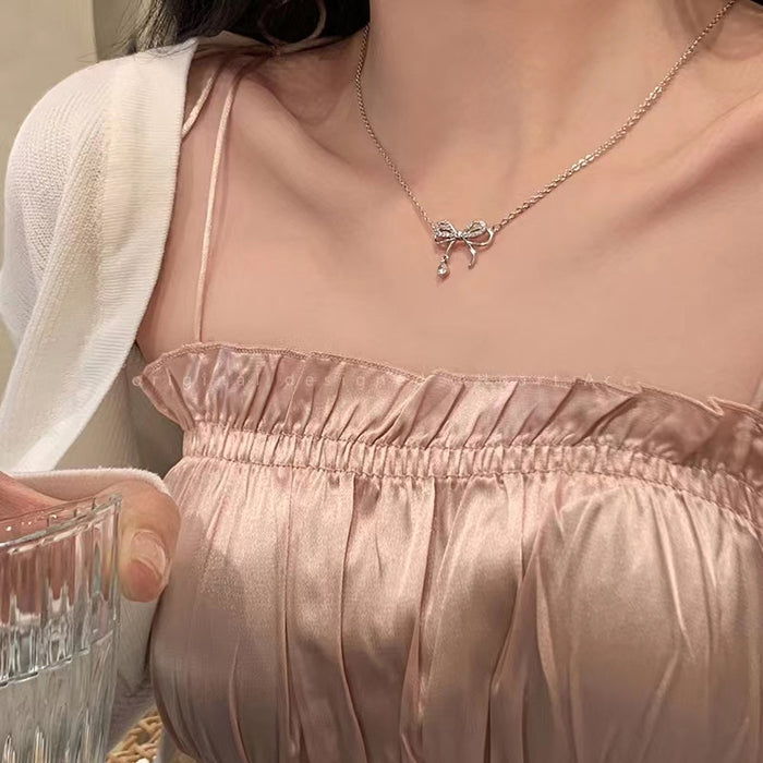 Wholesale Titanium steel necklace, bow pendant, light luxury, niche, simple and versatile collarbone chain accessory
