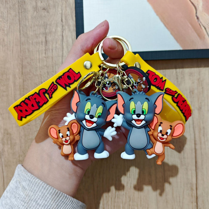 Wholesale Keychain, simple car keychain, creative couple backpack decoration