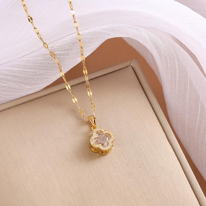 Wholesale Multi colored zircon clover necklace, personalized, fashionable, niche, collarbone chain design sense
