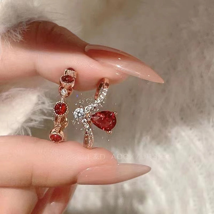 Wholesale Vintage exquisite micro inlaid zircon ring with a versatile temperament, layered ring, index finger ring