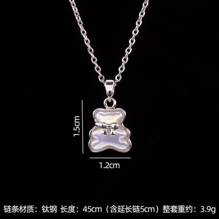 Wholesale fashion zircon love bear pendant small necklace