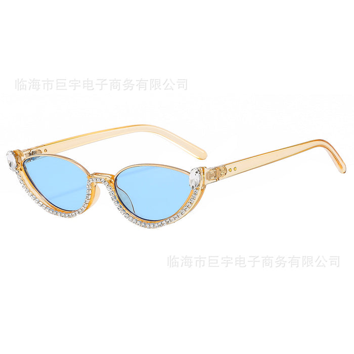 Wholesale New Fashion Cat's Eye Women's Sunglasses Luxury Frame Inlaid Diamond Sunglasses Fashion Glasses