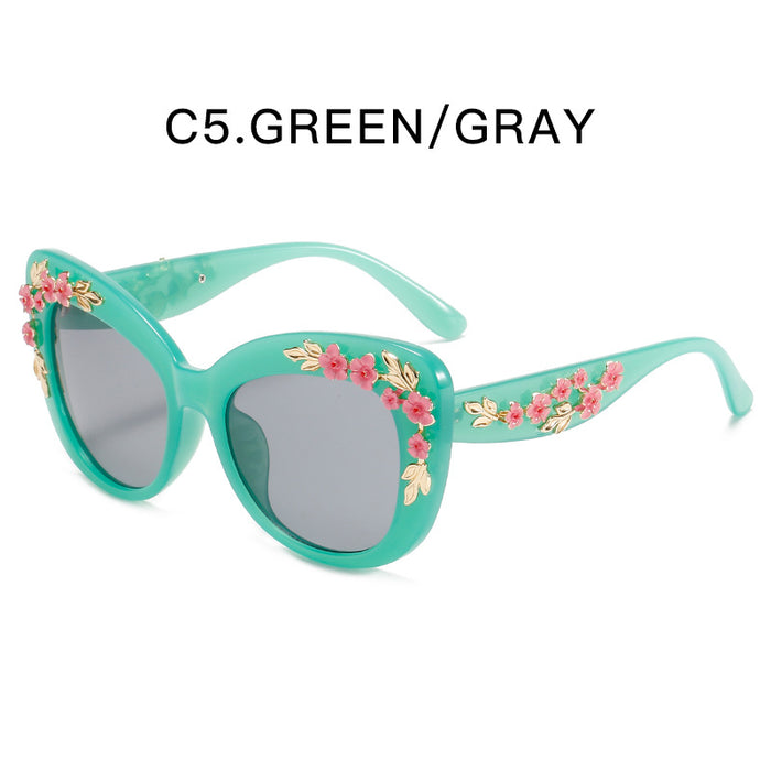 Wholesale Cat-Eye Floral Gradient Sunglasses