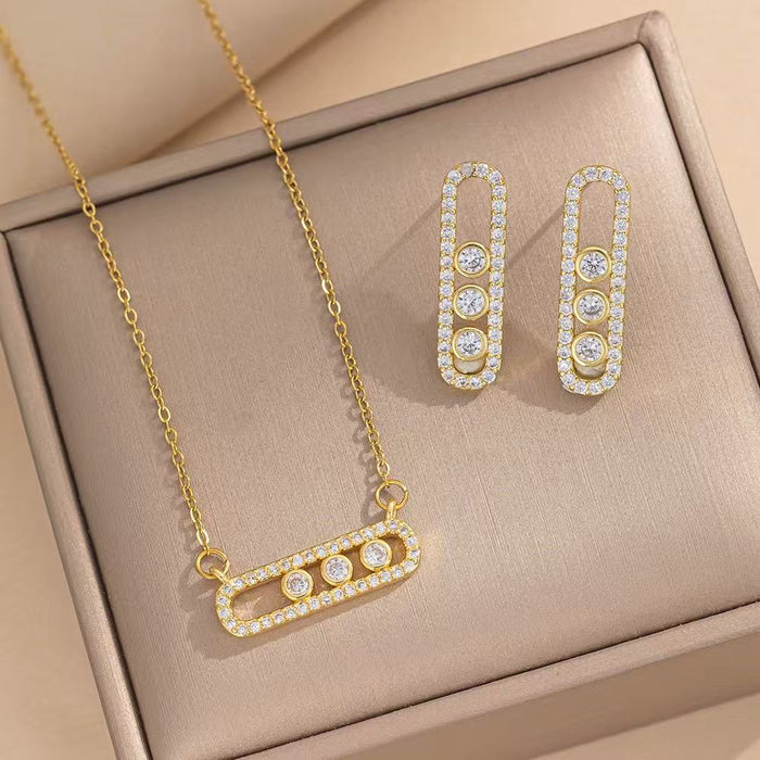 Wholesale Geometric Paperclip Clavicle Necklace