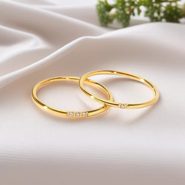 Wholesale Niche diamond wedding rings,  minimalist and understated style   titanium steel index and pinky finger rings