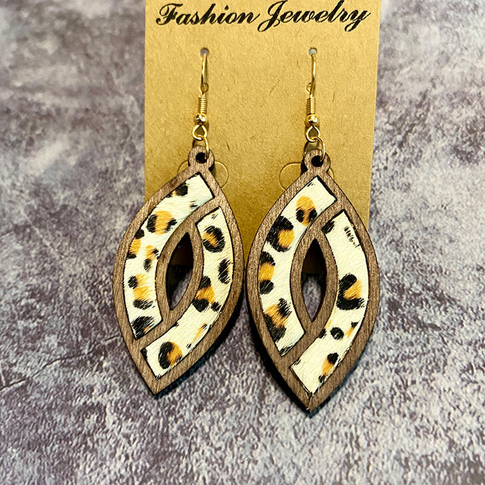 Wholesale Retro leather earrings hollow horse eye texture earrings personalized light earrings