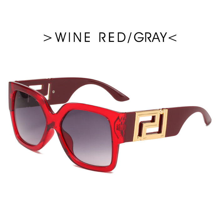 Wholesale Frame trendy sunglasses for women, square wide leg personalized sunglasses for men, internet famous street photography glasses