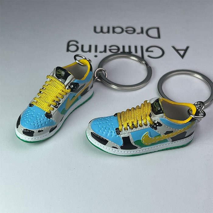 Wholesale Skateboard Shoes PVC Keychains JDC-KC-MiaoY065