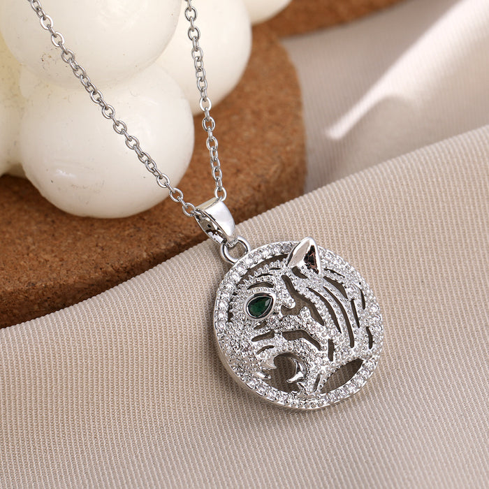 Wholesale Gold-plated Copper Zircon Colored Vintage Animal Relief Necklace JDC-NE-ShangY039