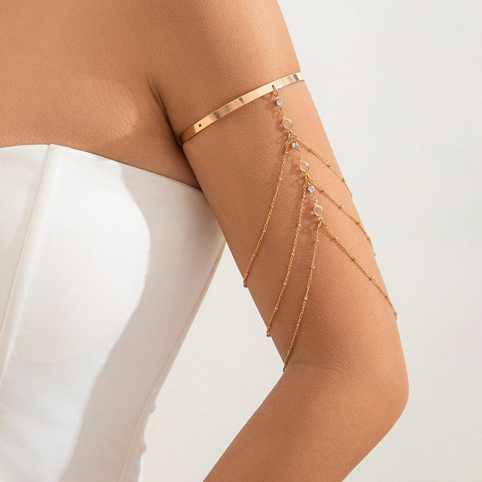 Wholesale Simple tassel chain arm bracelet, fashionable and sexy multi-layer tassel bracelet with inlaid arm chain