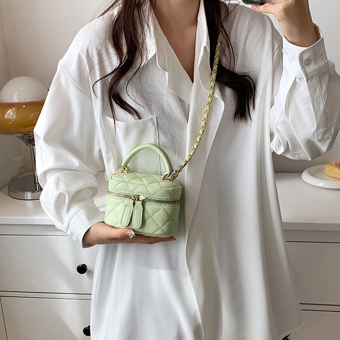 Wholesale New texture embroidered thread mini bucket bag for children, stylish parent-child chain crossbody bag