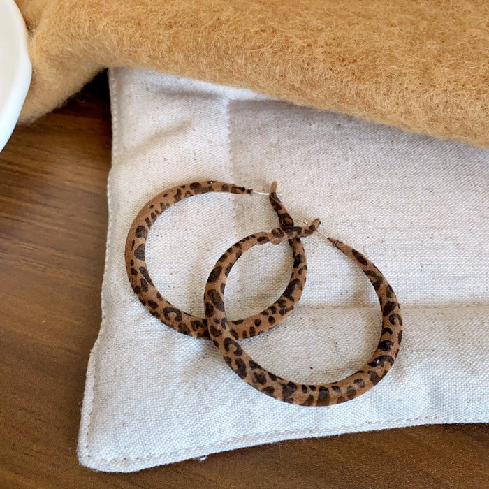 Wholesale Earrings French Retro Earrings High-end Temperament Earrings