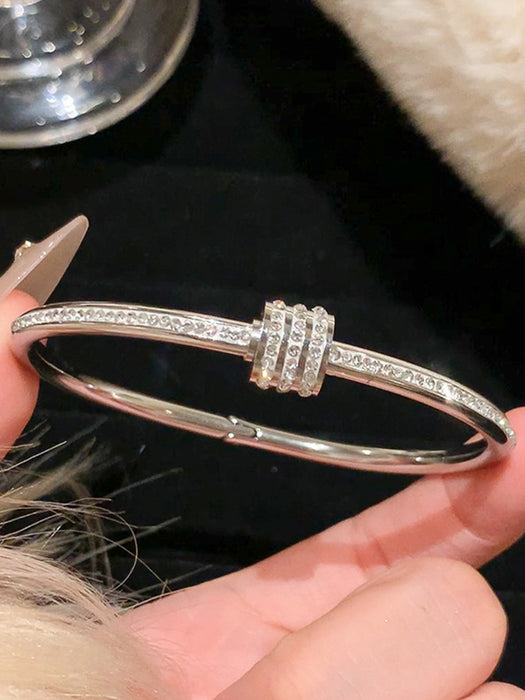 Wholesale Chic Love Heart Titanium Steel Bracelet With Zircon Crystals Electroplated Silver Women S Jewelry Accessory