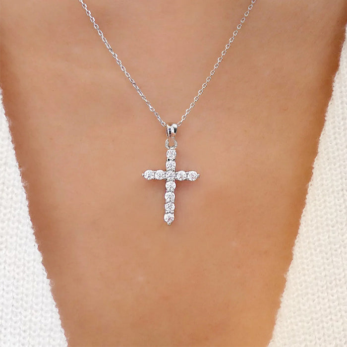 Wholesale Personalized jewelry with diamond studded alloy cross necklace, simple pendant