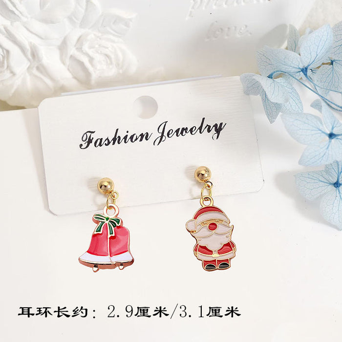 Wholesale S925 Silver Post Christmas Earrings Santa Deer Snowflake Studs for Women Party Gift Fashion Accessory