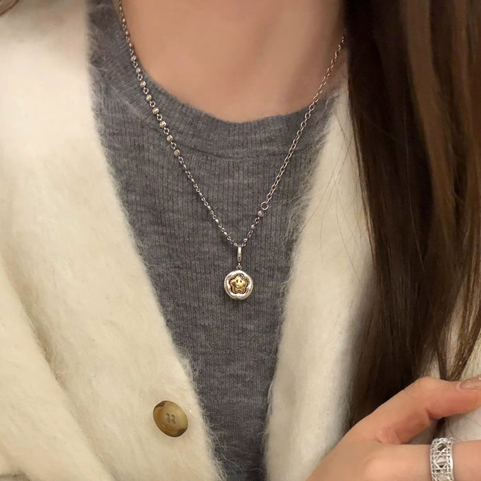 Wholesale Vintage necklace, niche, high-end, light luxury, versatile, collarbone chain, new accessories