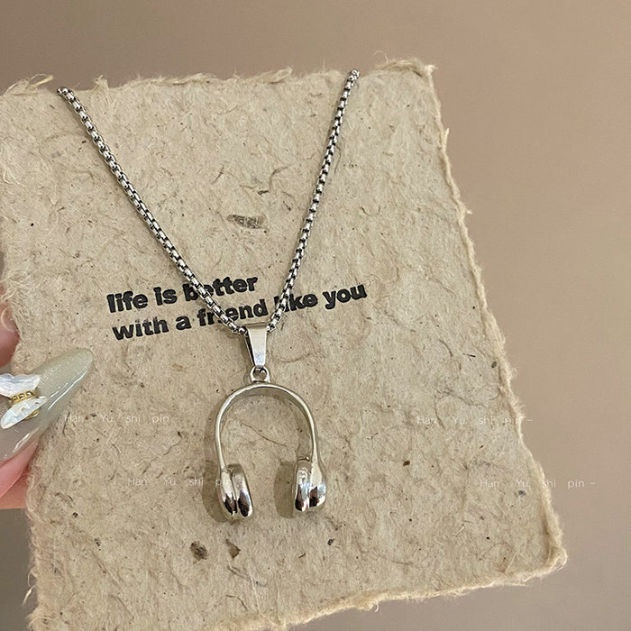 Wholesale Headset Necklace Fashion Simple Long Headset Pendant Necklace Fashion Necklace