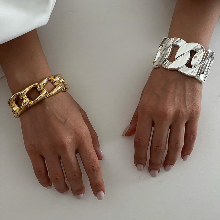 Wholesale Jewelry Personality Irregular Opening Bracelet Small Fried Dough Twists Round Bracelet Metal Hand Jewelry
