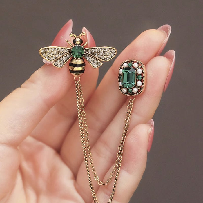 Wholesale Bee Tassel Brooch Women' s High-end Exquisite Suit Elegant