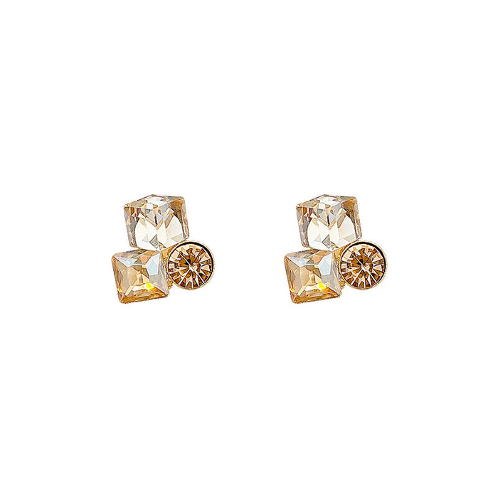 Wholesale Silver needle earrings, light luxury ear accessories, new niche and unique earrings