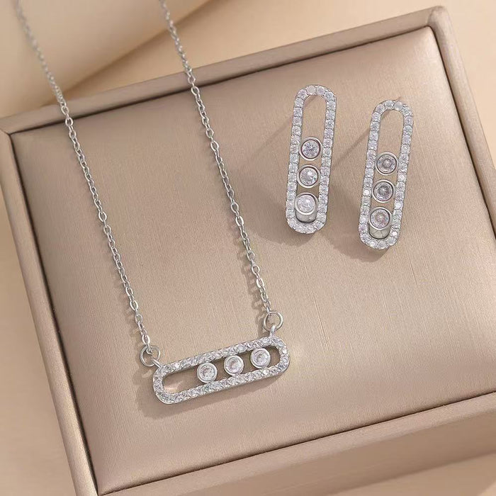 Wholesale Geometric Paperclip Clavicle Necklace