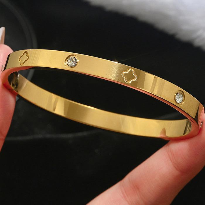 Wholesale Titanium Steel 18K Gold Plated Four Leaf Clover Zircon Stacked Bracelet Elegant Women S Fashion Jewelry Accessory