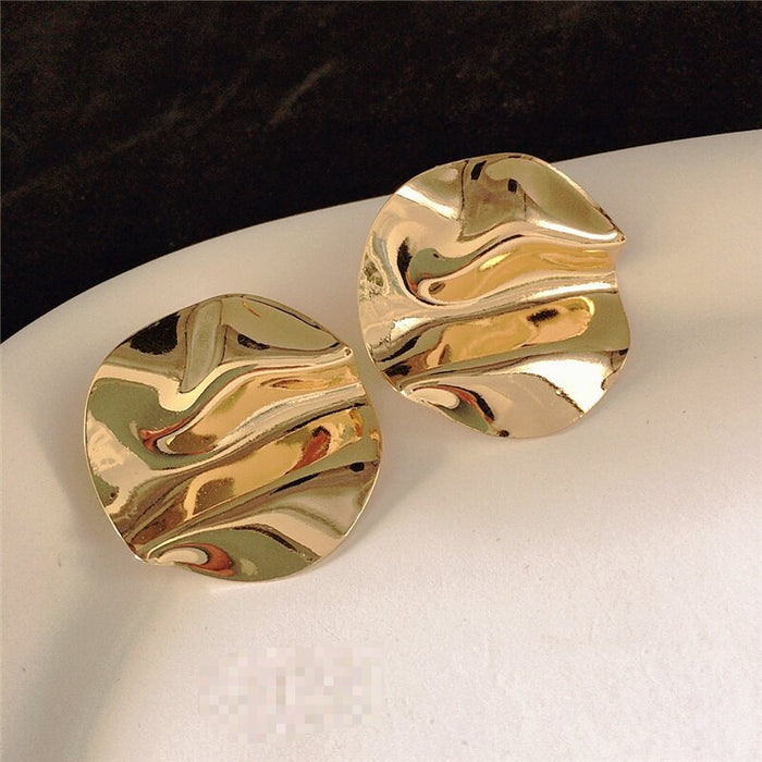 Wholesale Earless hole retro cool style geometric irregular ear clip gold design sense metal ear clip