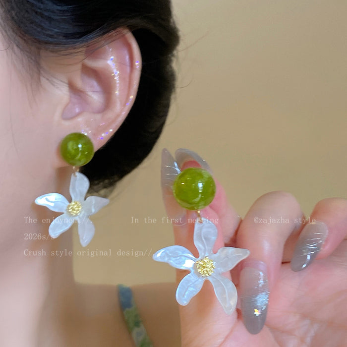 Wholesale Floral Dreams Bohemian Gardenia Earrings for Women Summer Beach Vacation Style Earrings