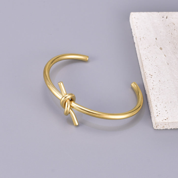Wholesale Opening Bracelet Simple Geometry Stainless Steel Gold Knot