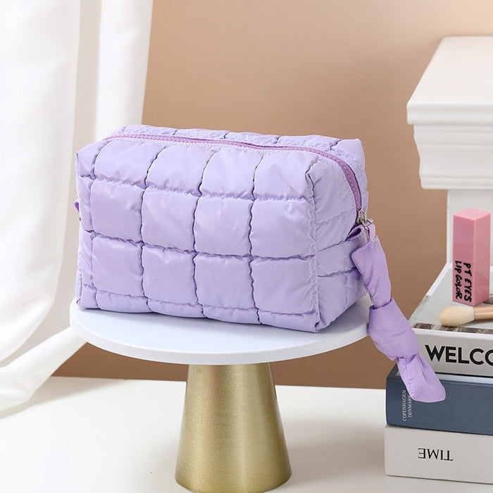 Wholesale Chic Polyester Cosmetic Bag Large Capacity Handbag Style Lightweight Travel Makeup Organizer