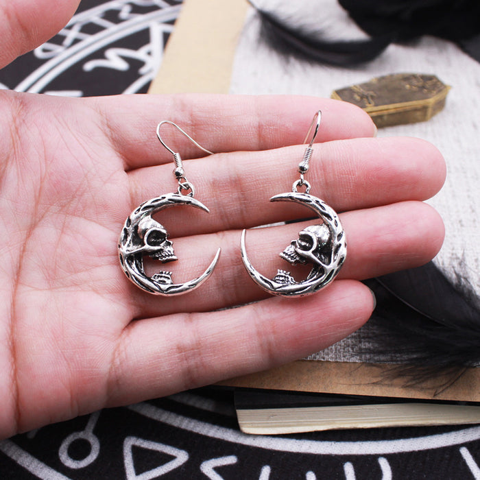 Wholesale Gothic Half Skull Face Crescent Alloy Earrings JDC-ES-LCR003