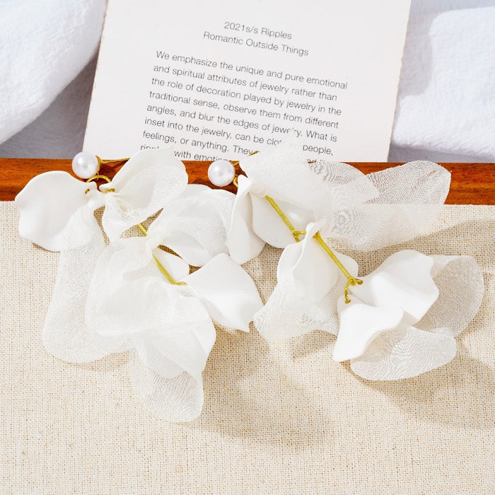 Wholesale Earrings, pearls, flower earrings, earrings, personalized and niche temperament earrings