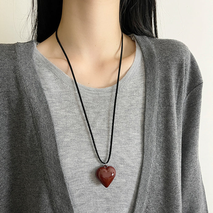 Wholesale Love pendant necklace, long leather rope adjustable sweater chain, high-end sweatshirt accessory