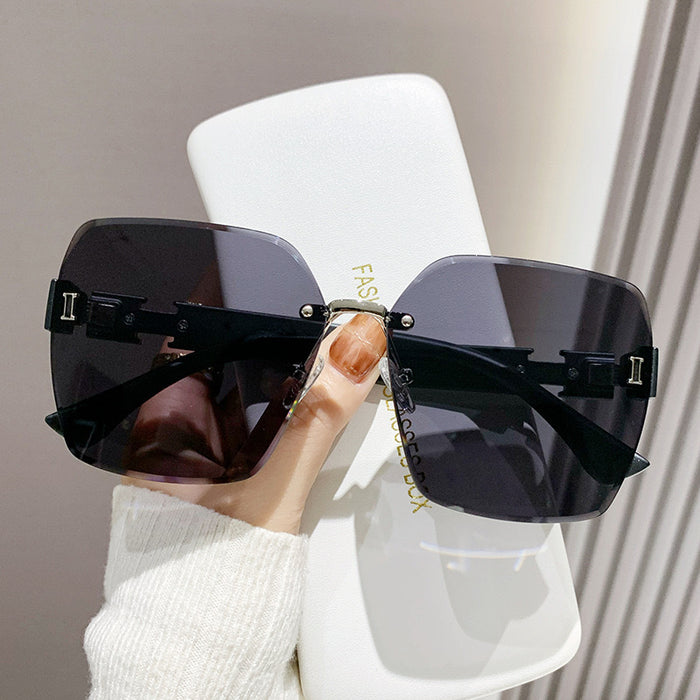Wholesale Sunglasses with a high-end feel, frameless sunglasses for women, UV resistant driving sun visors