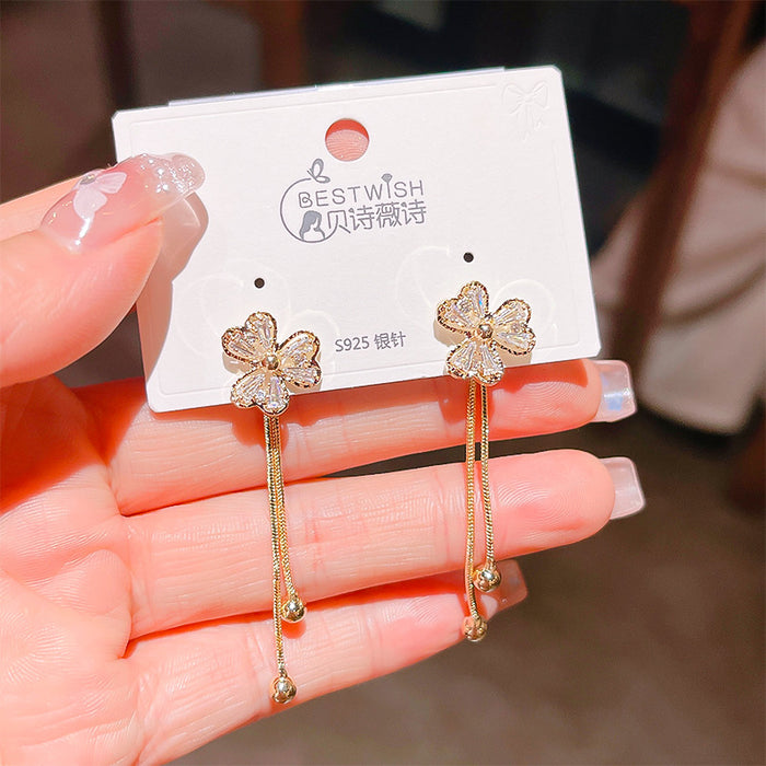 Wholesale S925 Silver Needle Diamond Clover Flower Earrings