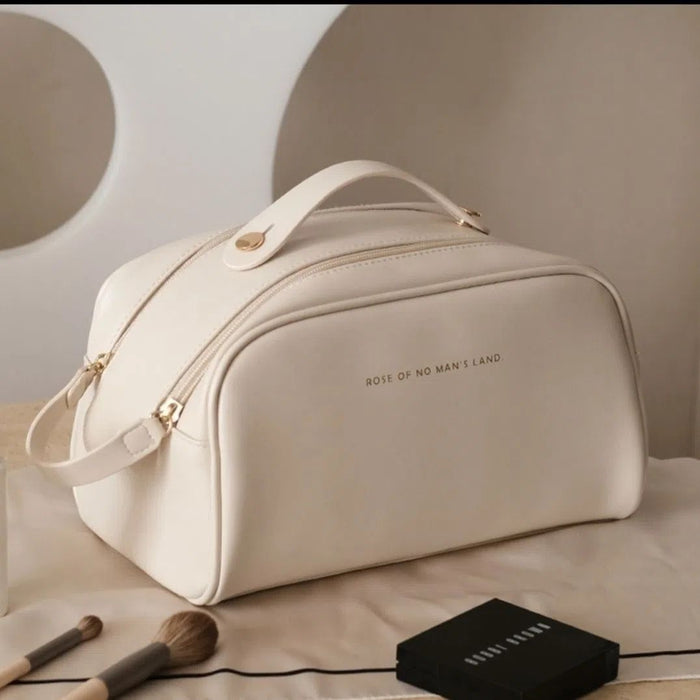 Wholesale Makeup bag, large capacity travel grooming bag, storage bag