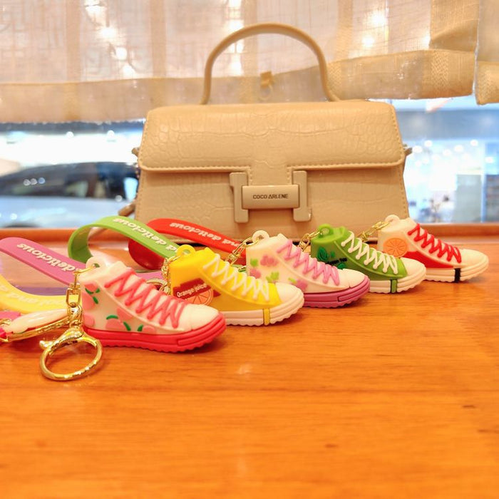 Wholesale Creative PVC Sneaker Keychain JDC-KC-ShuoT027