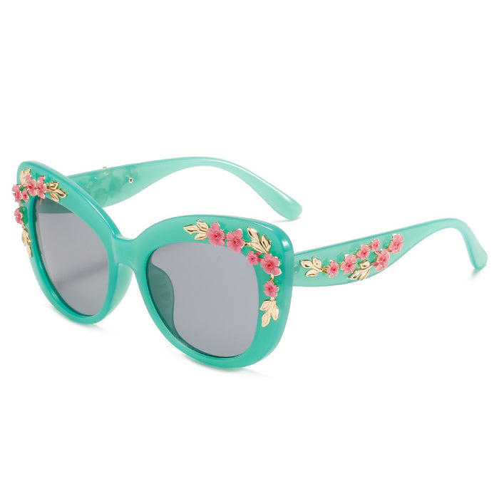 Wholesale Cat-Eye Floral Gradient Sunglasses