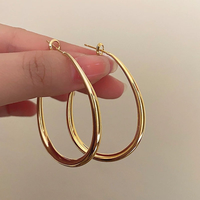 Wholesale Retro geometric metal earrings, earrings, niche feel, golden temperament, simple earrings, earrings