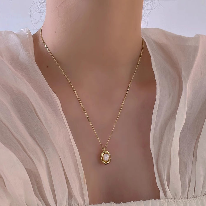 Wholesale Zircon pearl pendant, double-layer layered collarbone chain, high-end, light luxury, fashionable, personalized necklace accessories