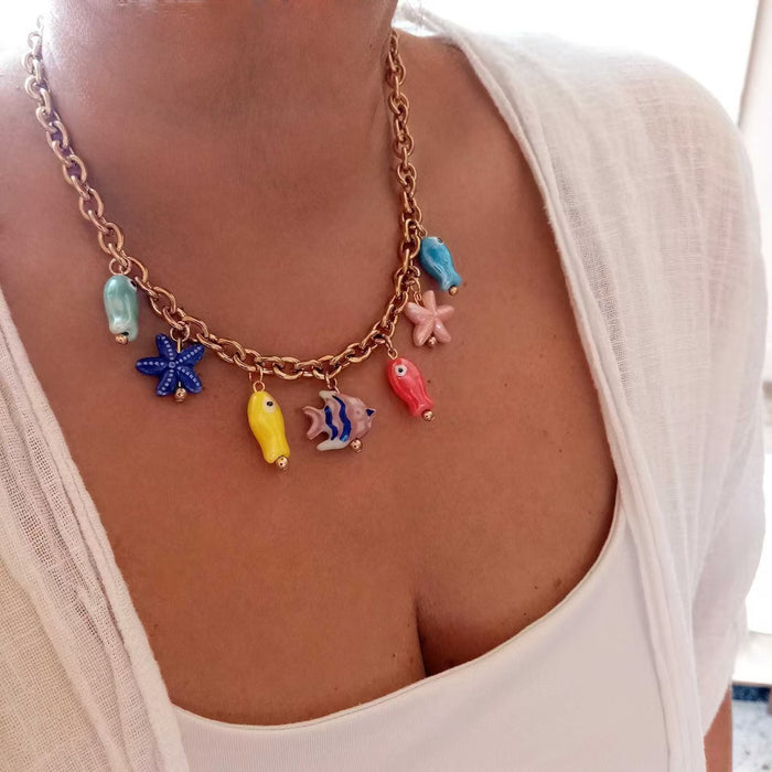 Wholesale Golden Chain Charm Series Necklace Fashion and Leisure