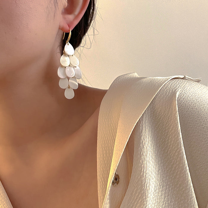 Wholesale Personalized design splicing earrings, long exaggerated tassel earrings, earrings with hooks and earrings