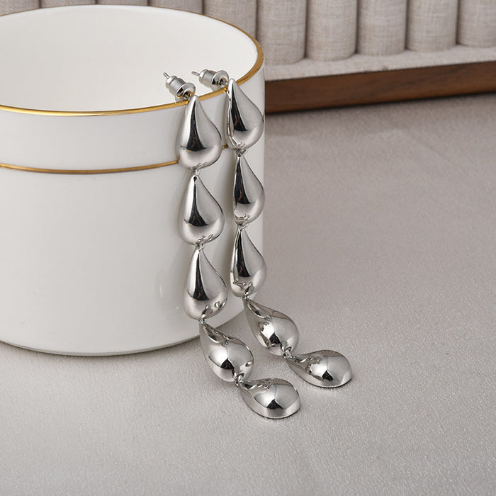 Wholesale classic retro tassel earrings