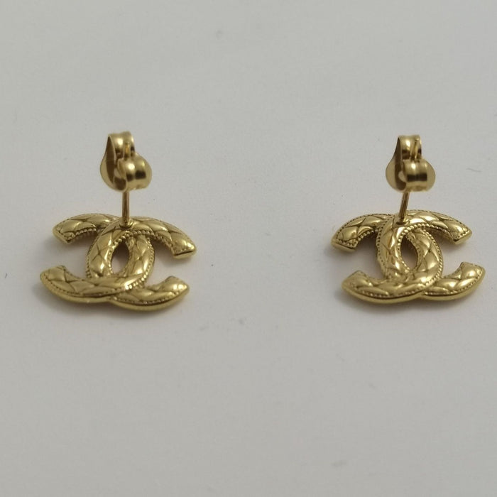 Wholesale Small and Elegant Stud Earrings